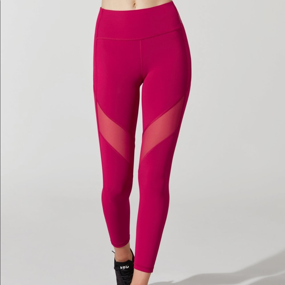 Lululemon x Barry’s leggings